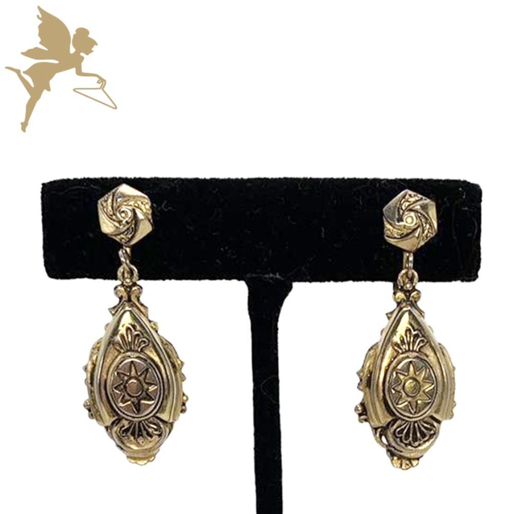 VINTAGE  RARE 1940s MCM Gold Tone Etched Boho Drop Earrings